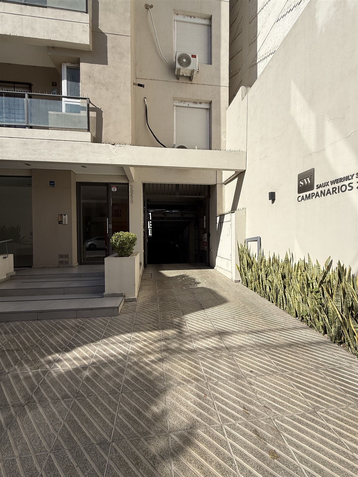 1RO DE MAYO 3000 - COCHERA